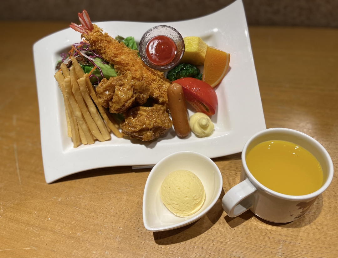 お子様ランチ唐揚げプレート